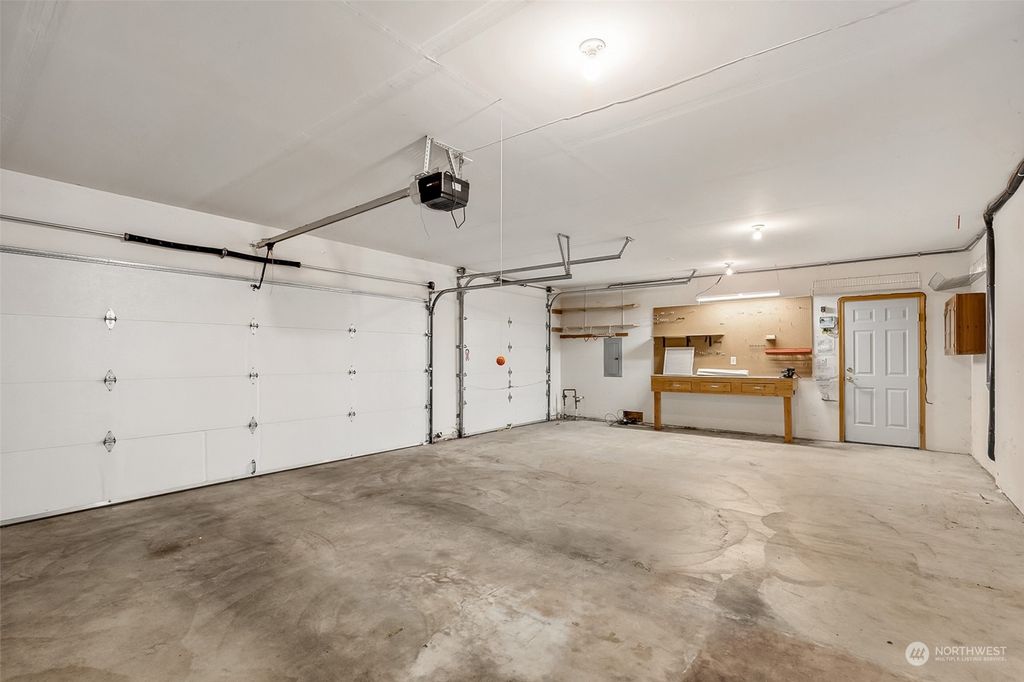 listing image 9365555953083531726