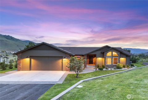 35 Chestnut Street, Chelan, WA 98816 - MLS#: 2376513