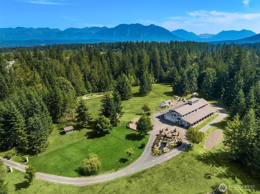 Photo of 6937 Lake Alice Road SE, Fall City, WA 98024 (MLS # 2501167)