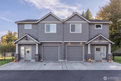 Photo of 352 Cemetery Road, Castle Rock, WA 98611 (MLS # 2585360)