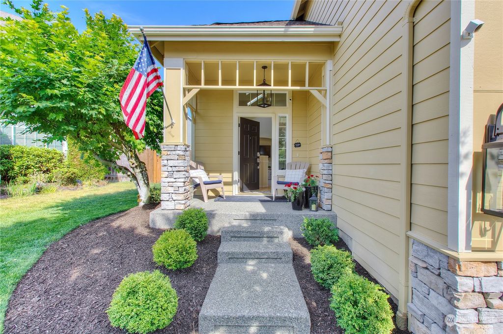 Photo of 28016 225th Place SE, Maple Valley, WA 98038 (MLS # 2077172)