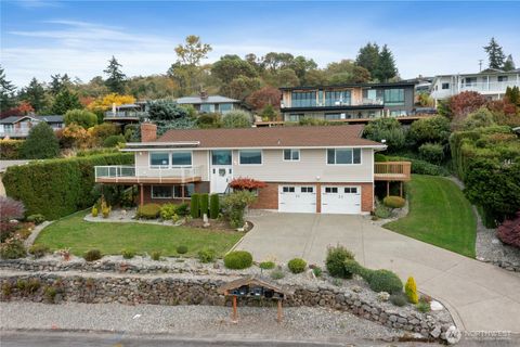 5569 Frances Avenue NE Tacoma WA 98422