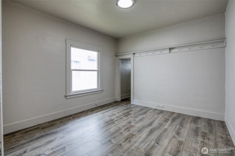 401 Chenault Avenue