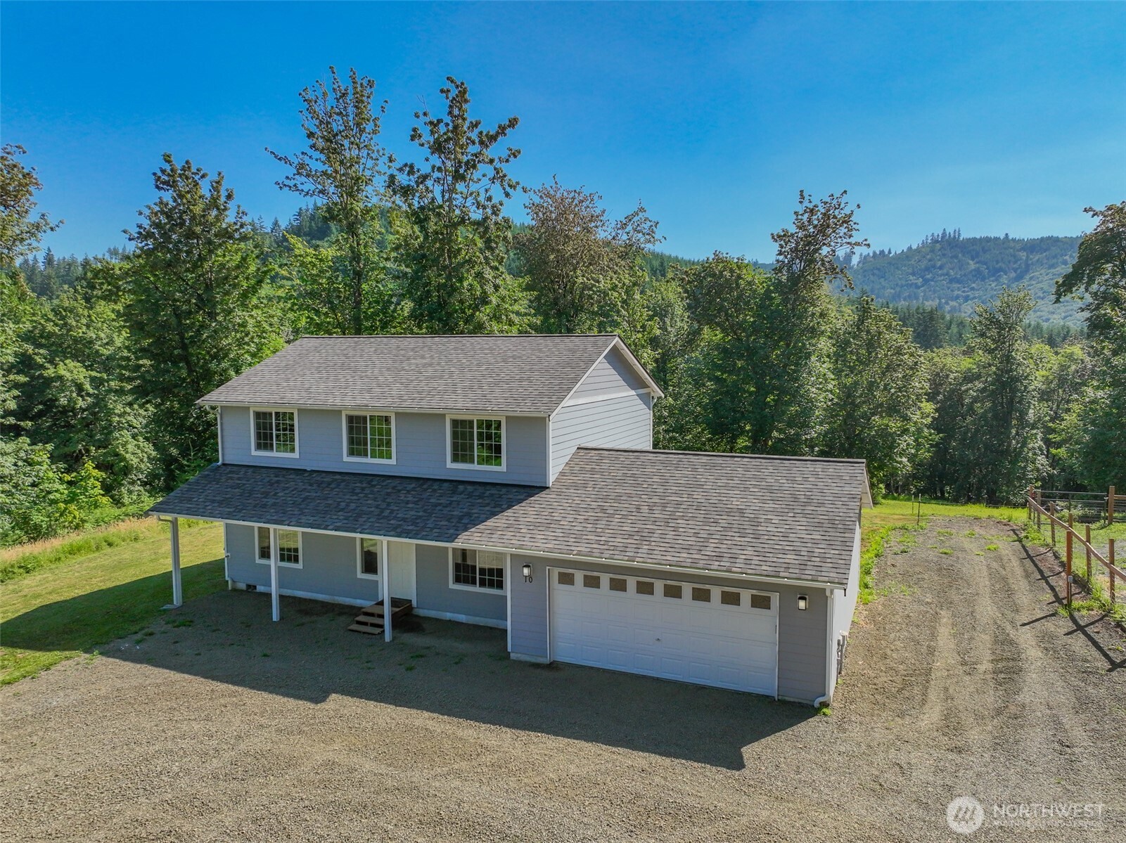 10 Maple Lane