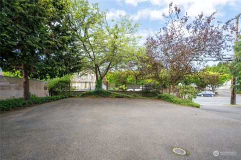 A home in Lynnwood