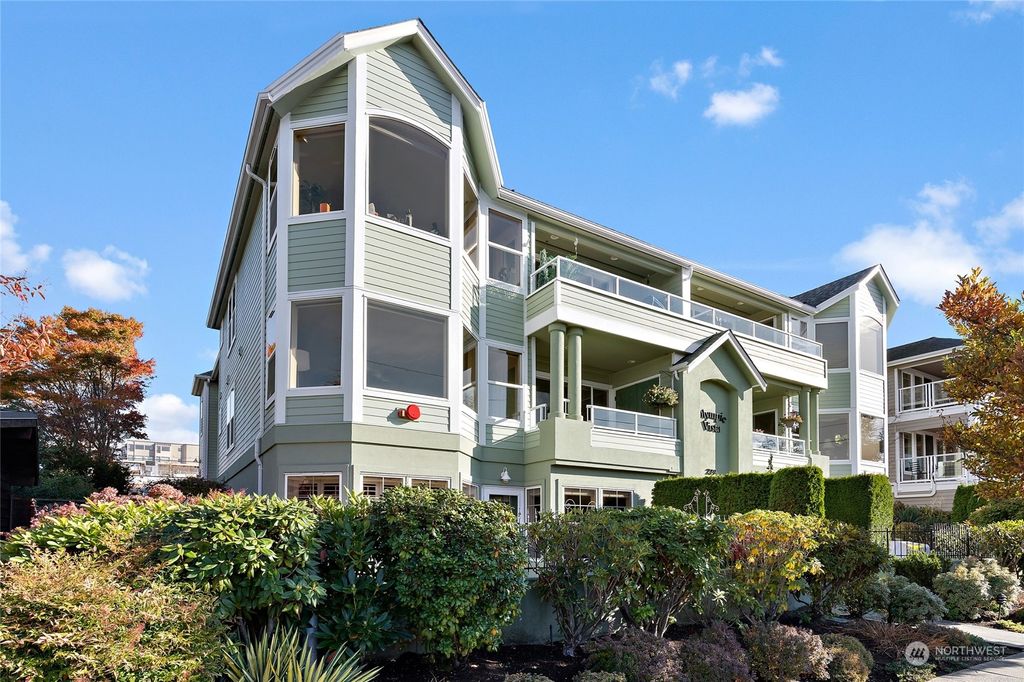 Photo of 239 4th Avenue S #202, Edmonds, WA 98020 (MLS # 2308650)
