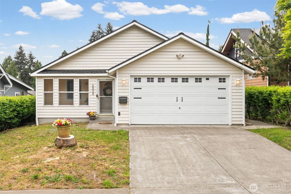 Photo of 6808 S K ST, Tacoma, WA 98408 (MLS # 2519745)