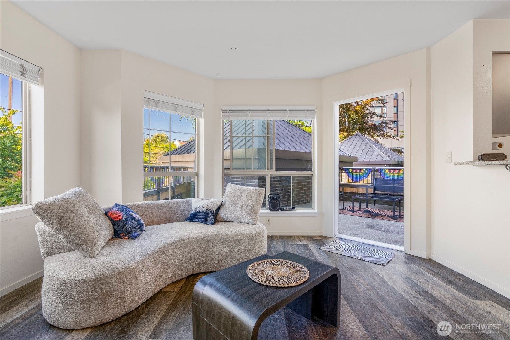 1125 E Olive 202