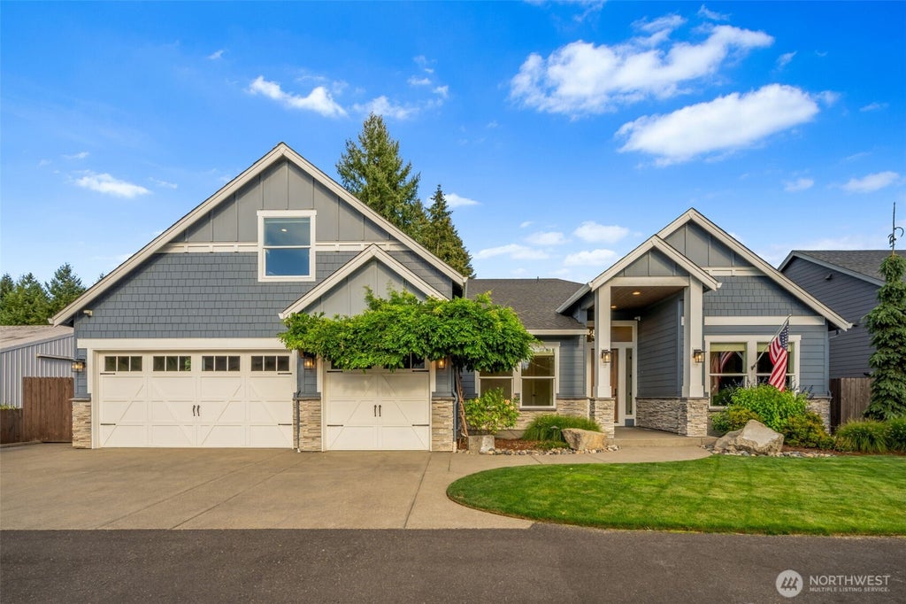 Photo of 14315 NE 51st Court, Vancouver, WA 98686 (MLS # 2576174)