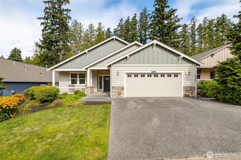Photo of 1933 Fraser Avenue, Mount Vernon, WA 98274 (MLS # 2575593)