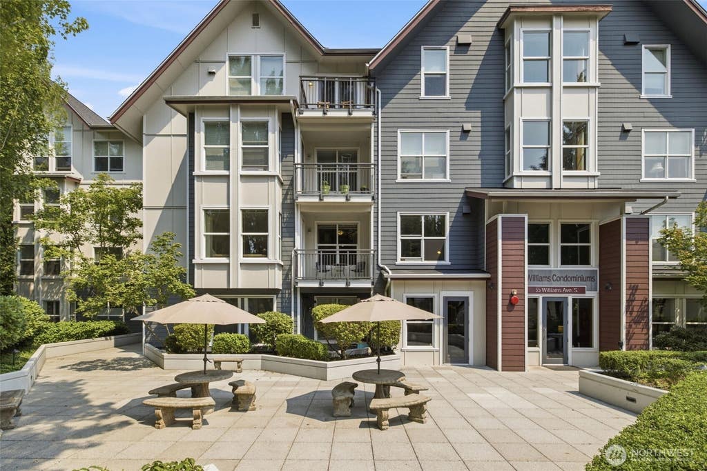 Photo of 55 Williams Avenue S #201, Renton, WA 98057 (MLS # 2564667)