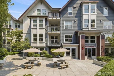 Photo of 55 Williams Avenue S #201, Renton, WA 98057 (MLS # 2564667)
