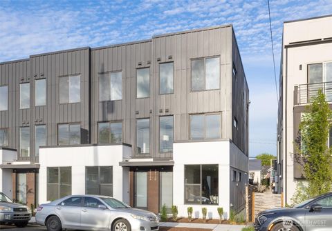 Photo of 6608 Carleton Avenue S #B, Seattle, WA 98108 (MLS # 2492370)