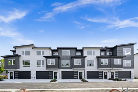 Photo of 219 Prince Avenue #103, Bellingham, WA 98226 (MLS # 2557366)