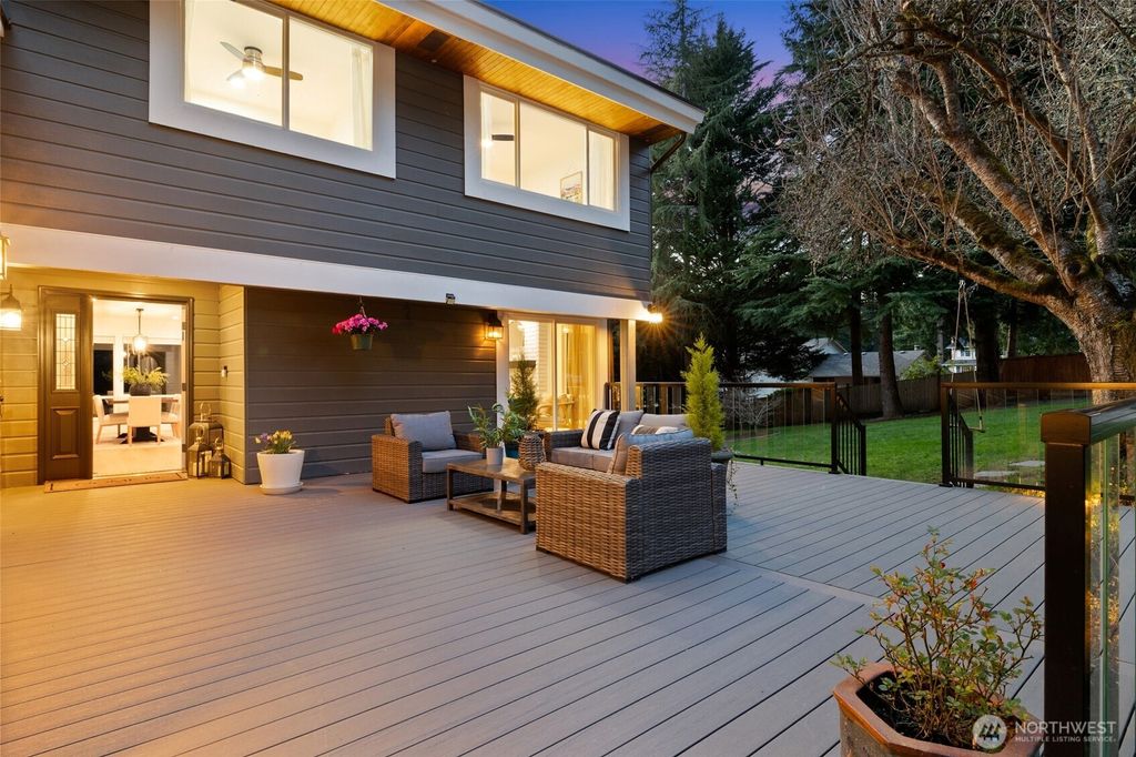 Photo of 1609 217th Place NE, Sammamish, WA 98074 (MLS # 2497948)