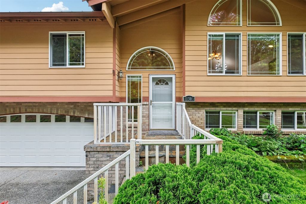 Photo of 11309 127th Avenue NE, Lake Stevens, WA 98258 (MLS # 2429951)