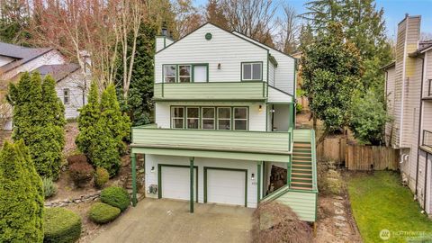Photo of 10518 157th Avenue NE, Redmond, WA 98052 (MLS # 2496538)