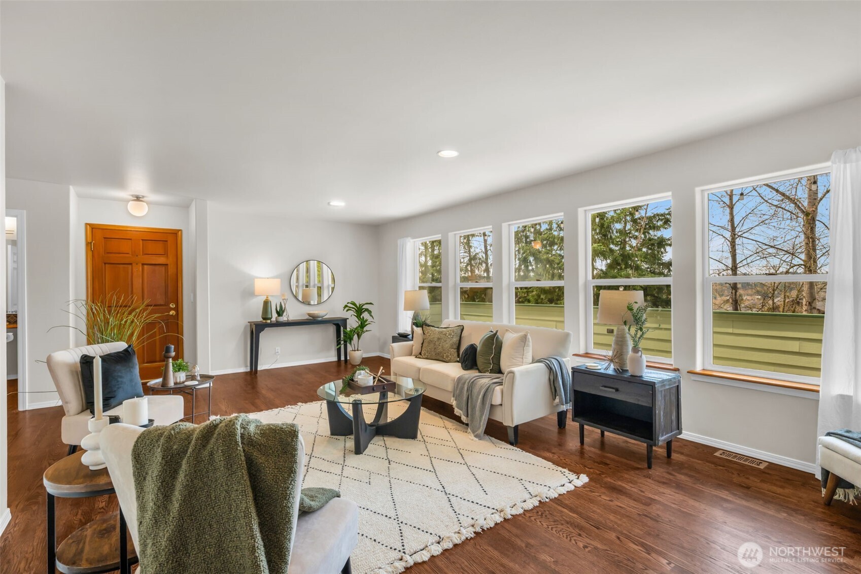 10518 157th Avenue NE