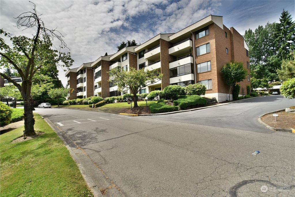 Photo of 10821 Glen Acres Drive S #D, Seattle, WA 98168 (MLS # 2128701)