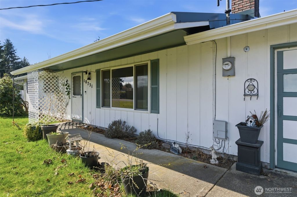 Photo of 18731 Nutmeg Street SW, Rochester, WA 98579 (MLS # 2489544)