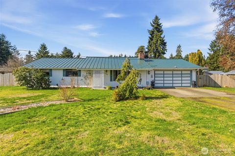 Photo of 18731 Nutmeg Street SW, Rochester, WA 98579 (MLS # 2489544)