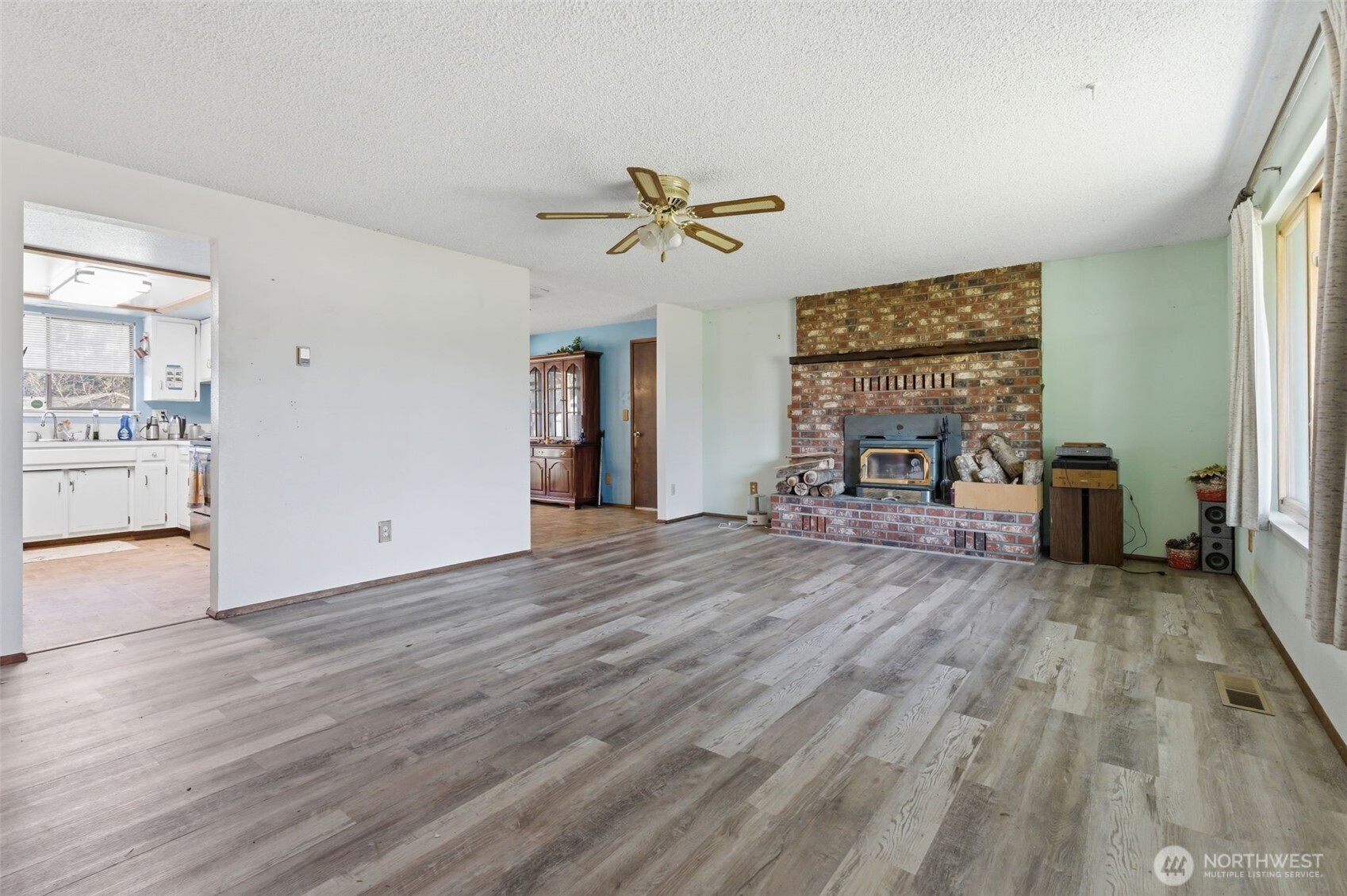 18731 Nutmeg Street SW