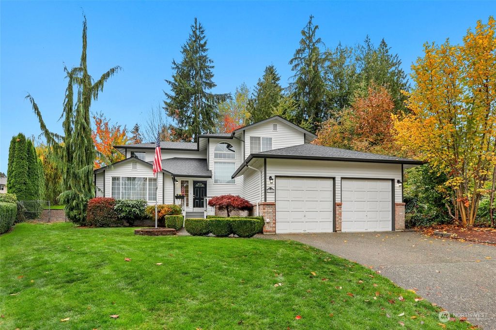 Photo of 1908 113th Drive NE, Lake Stevens, WA 98258 (MLS # 2012954)