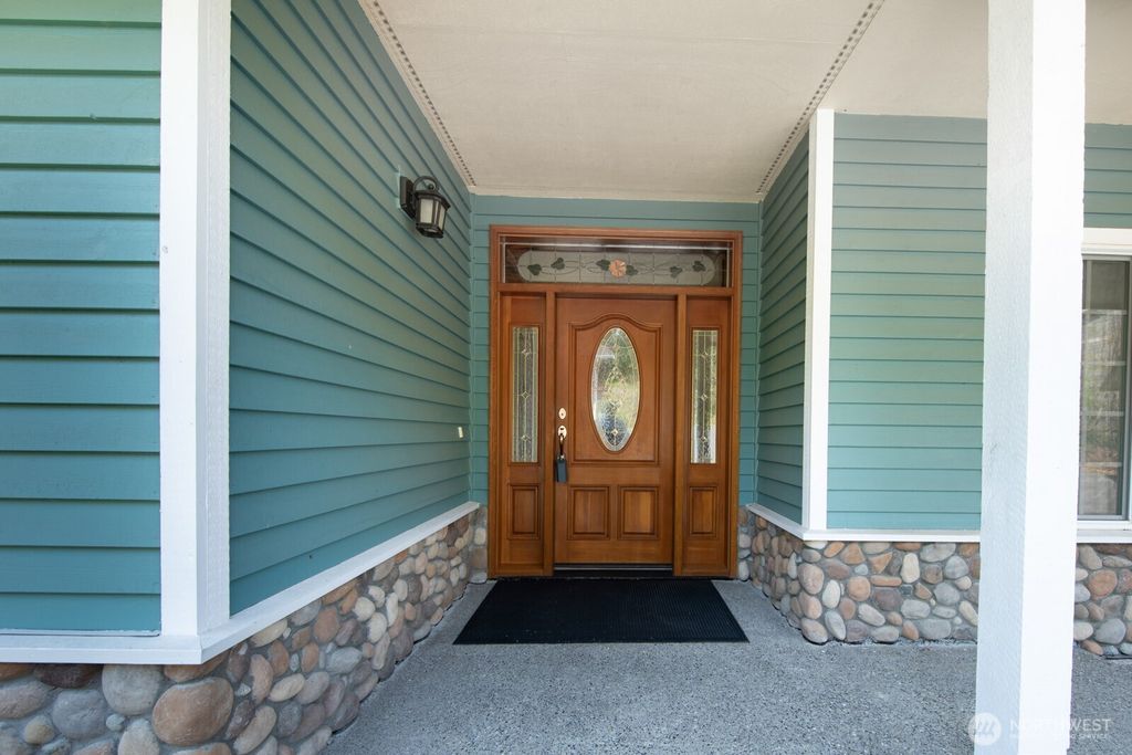 Photo of 11608 123rd Avenue NE, Lake Stevens, WA 98258 (MLS # 2362423)