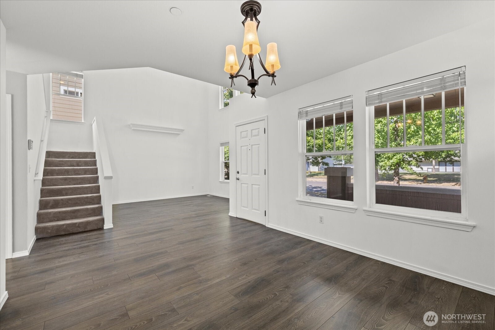 1625 Palisade Boulevard