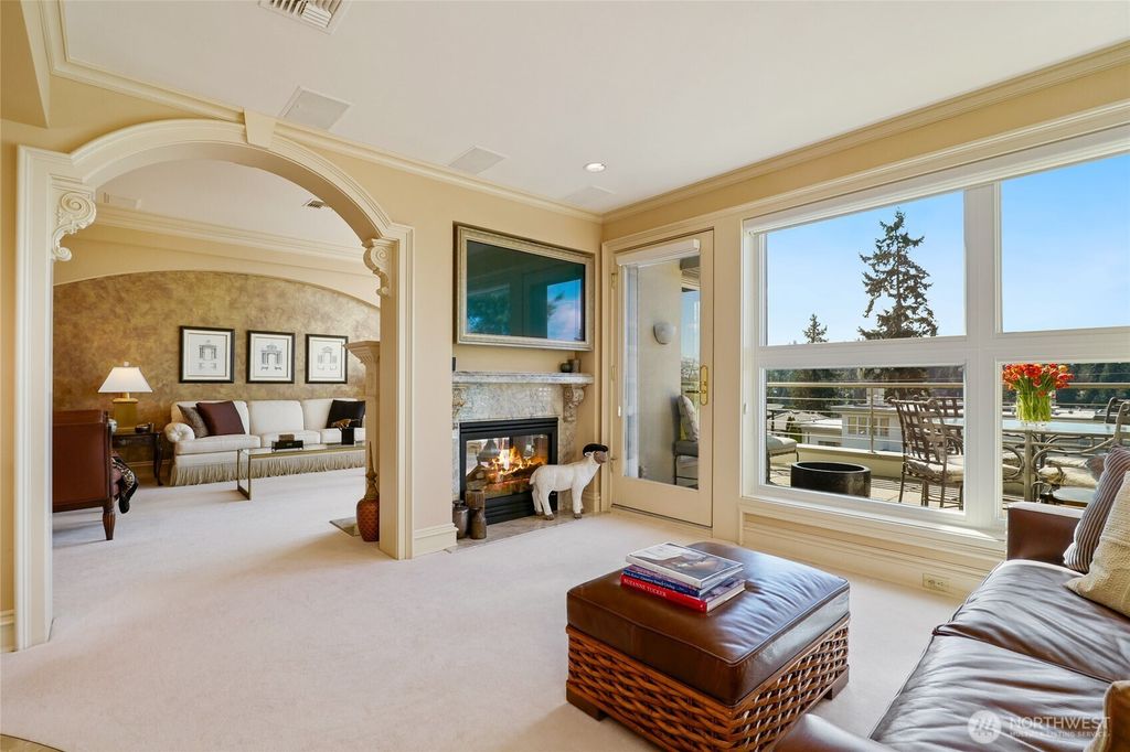 Photo of 101 99th Avenue NE #301, Bellevue, WA 98004 (MLS # 2501374)