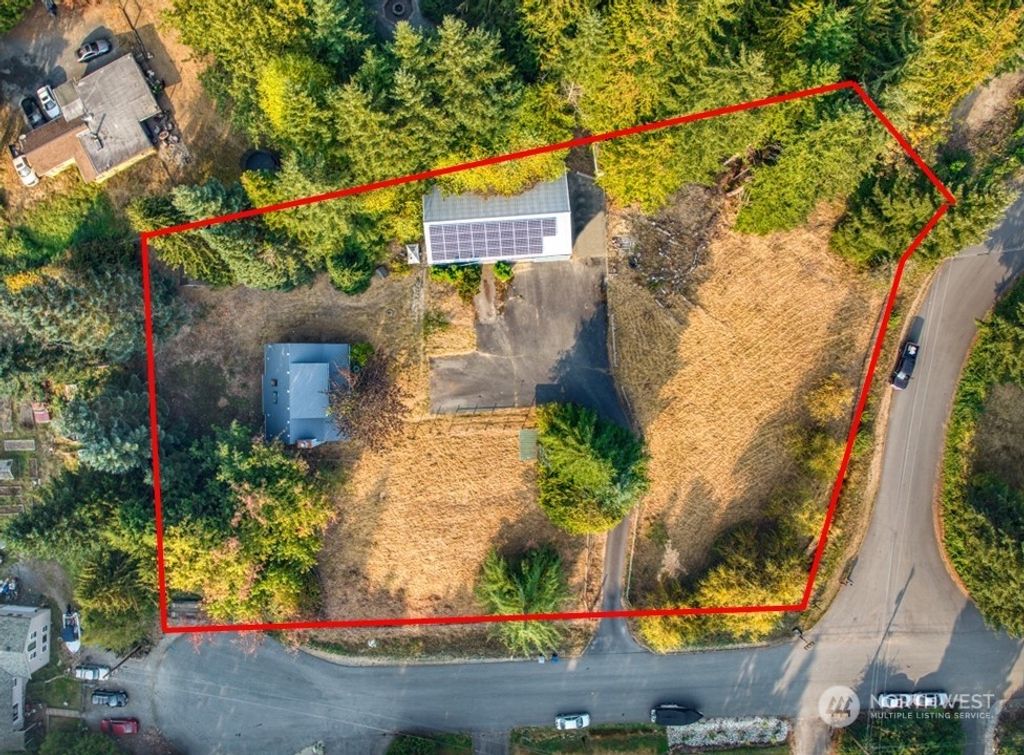 Photo of 22407 103rd Drive SE, Snohomish, WA 98296 (MLS # 2008955)