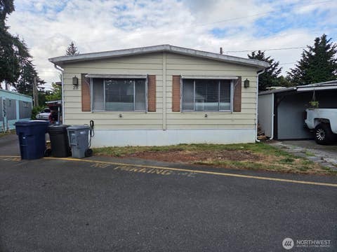 Photo of 6208 202nd Street SW #28, Lynnwood, WA 98036 (MLS # 2566654)