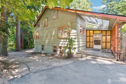 7629 236th Street SW Edmonds WA 98026