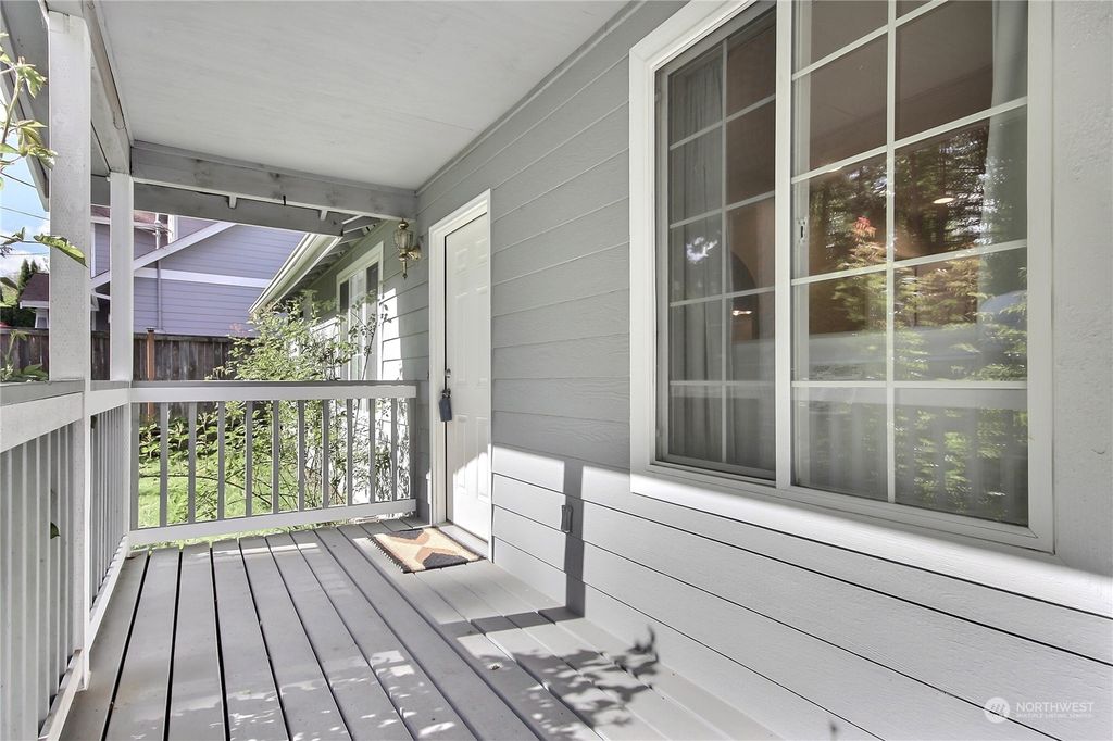 Photo of 1503 9th Avenue Ct, Milton, WA 98354 (MLS # 2228409)