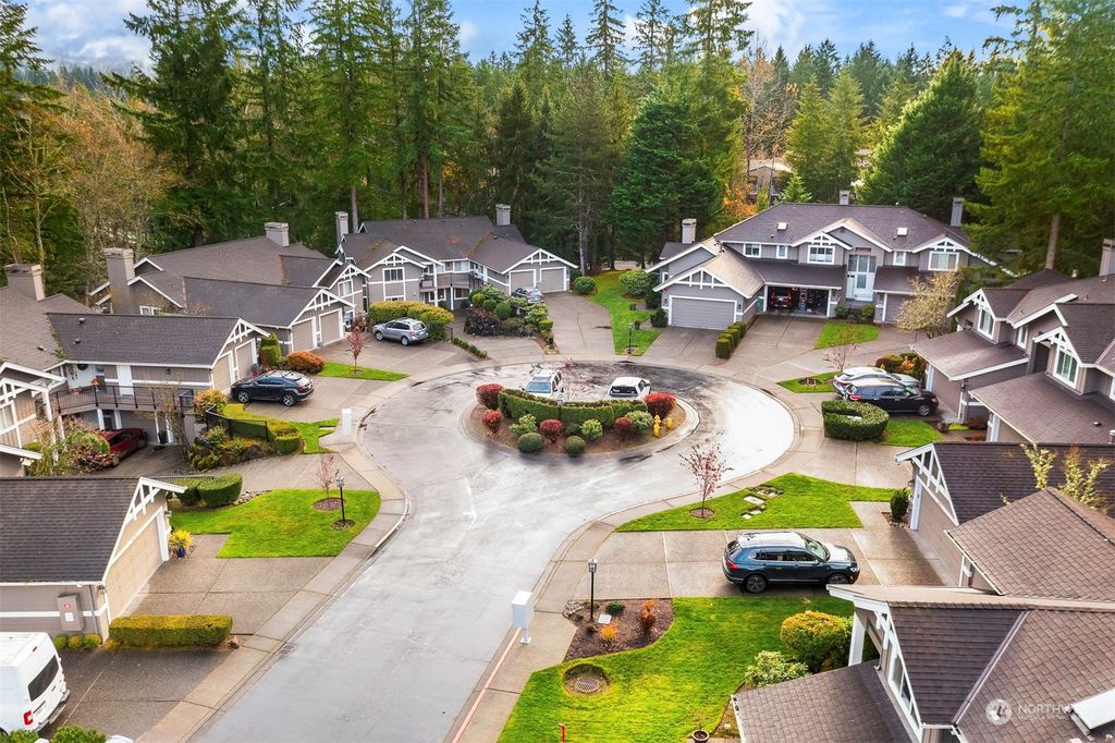 Photo of 3640 255th Lane SE #38, Sammamish, WA 98029 (MLS # 2308103)