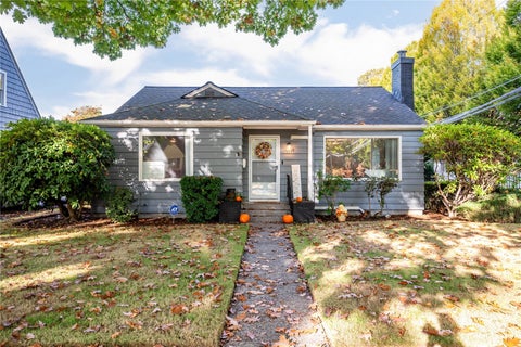 Photo of 1539 22nd Avenue, Longview, WA 98632 (MLS # 2593818)