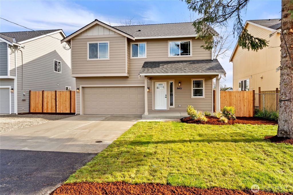 Photo of 9401 17th Avenue E, Tacoma, WA 98445 (MLS # 2477515)