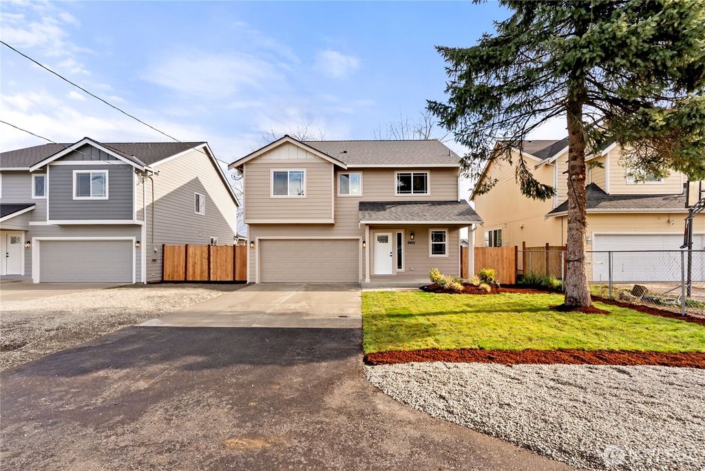 Photo of 9401 17th Avenue E, Tacoma, WA 98445 (MLS # 2477515)