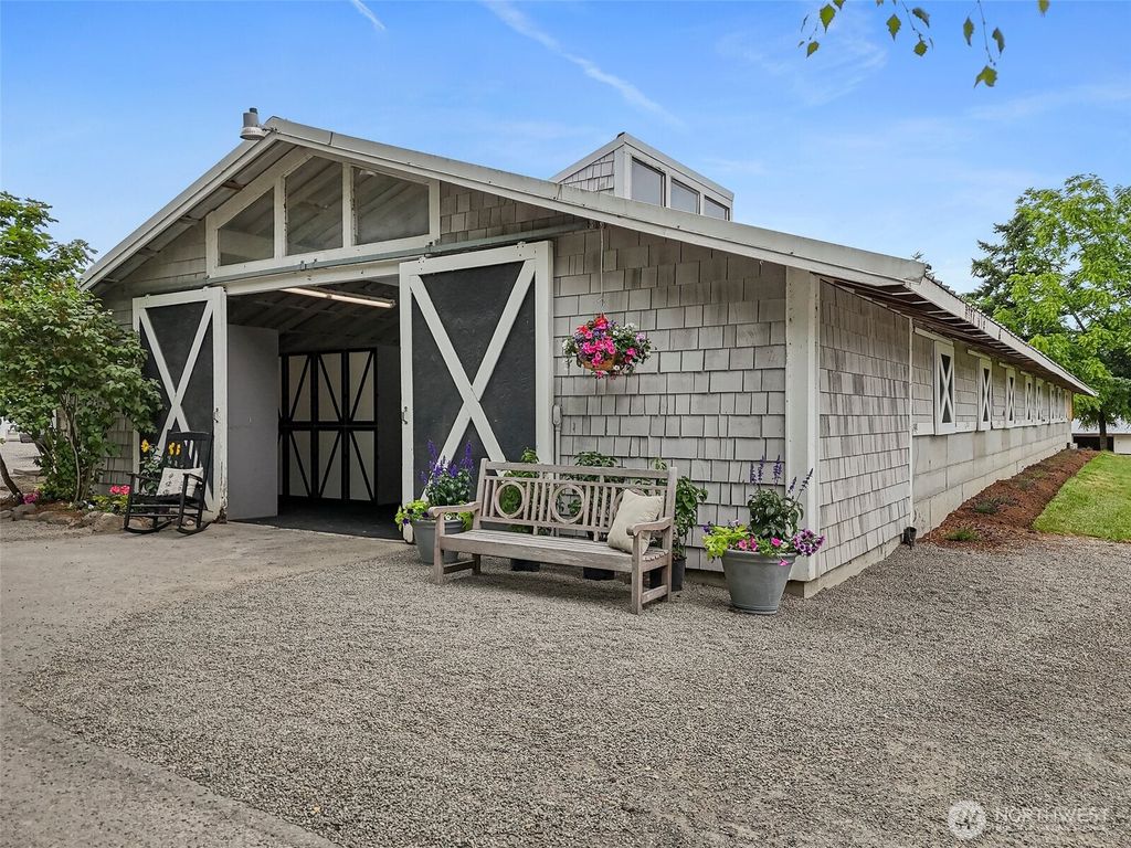 Photo of 20802 SE 34th Street #2, Sammamish, WA 98075 (MLS # 2497339)