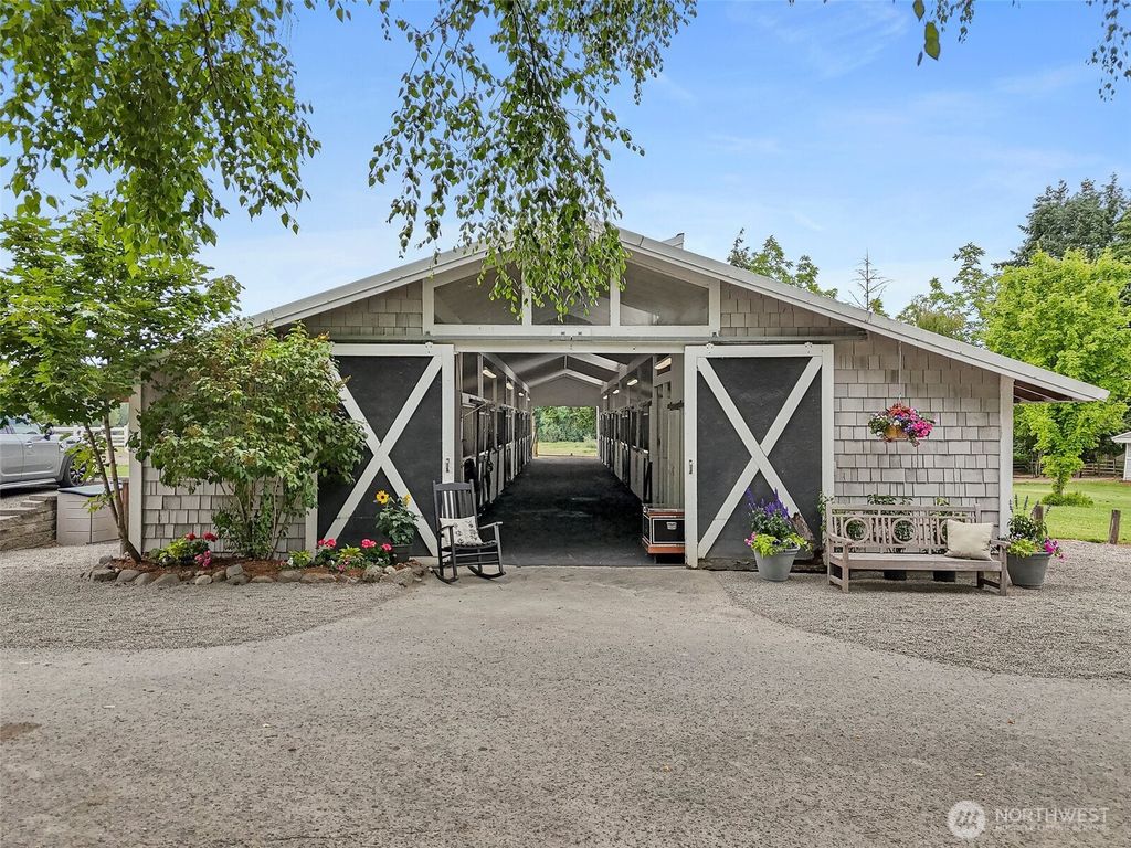 Photo of 20802 SE 34th Street #2, Sammamish, WA 98075 (MLS # 2497339)