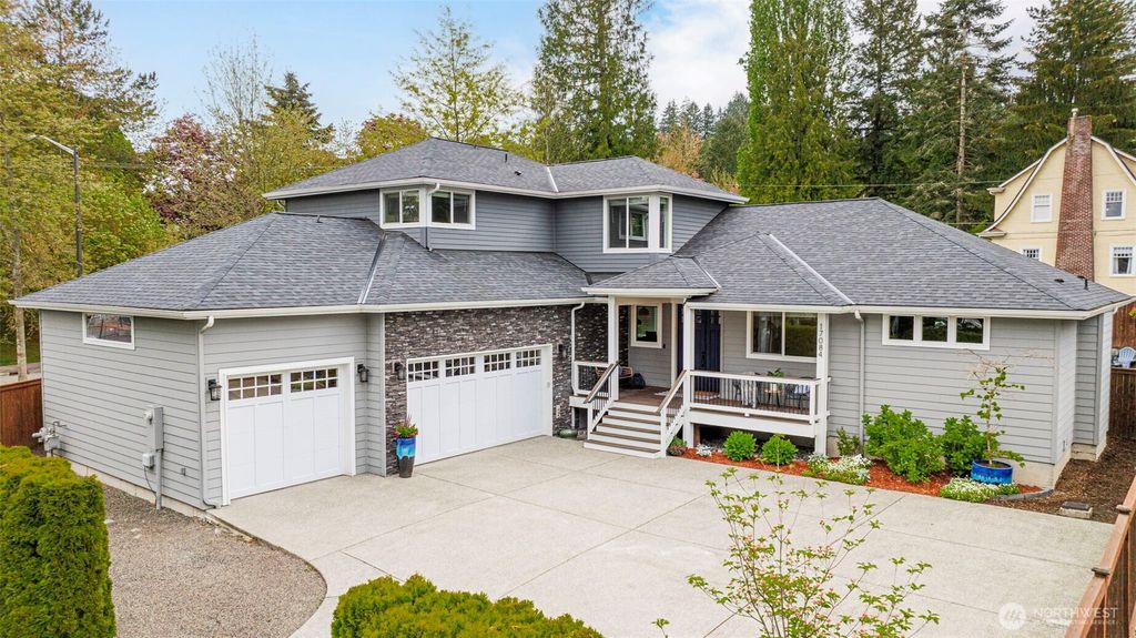 Photo of 17084 140th Court NE, Woodinville, WA 98072 (MLS # 2369134)