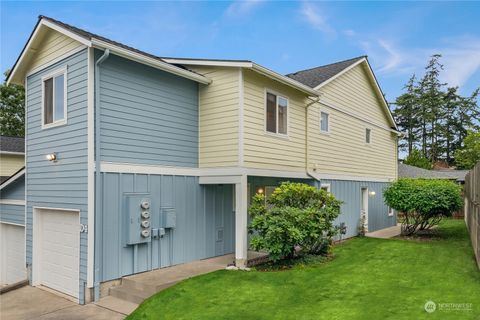 A home in Oak Harbor