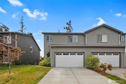 1851 SW Cooper Way Oak Harbor WA 98277
