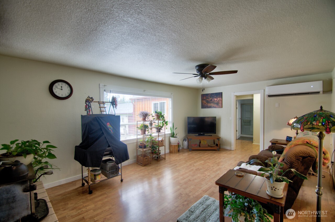 1296 Centralia Alpha Road