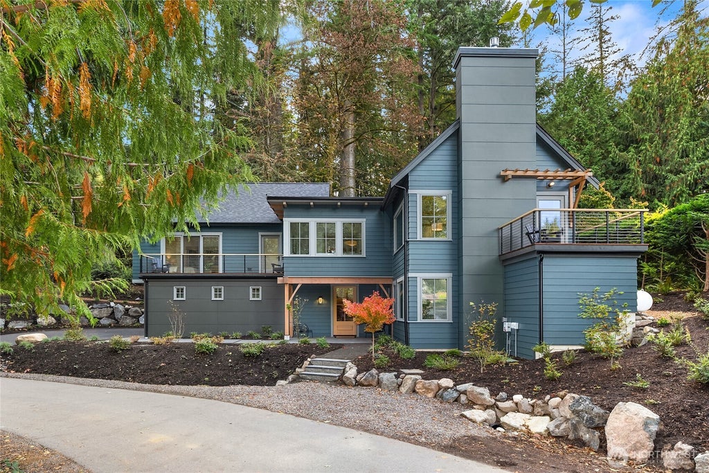 Photo of 7693 NE Beverly Lane, Bainbridge Island, WA 98110 (MLS # 2591223)