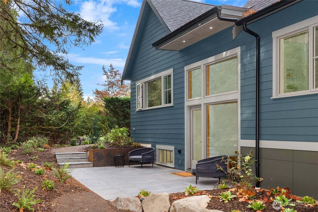 Photo of 7693 NE Beverly Lane, Bainbridge Island, WA 98110 (MLS # 2591223)