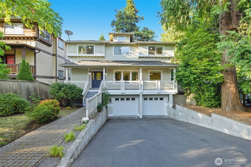 Photo of 3038 NE 95th St St, Seattle, WA 98115 (MLS # 2432163)