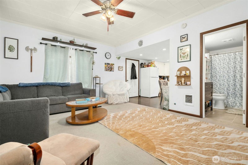 515 1st Street