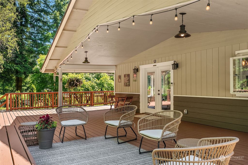 Photo of 22305 284th Avenue SE, Maple Valley, WA 98038 (MLS # 2248996)