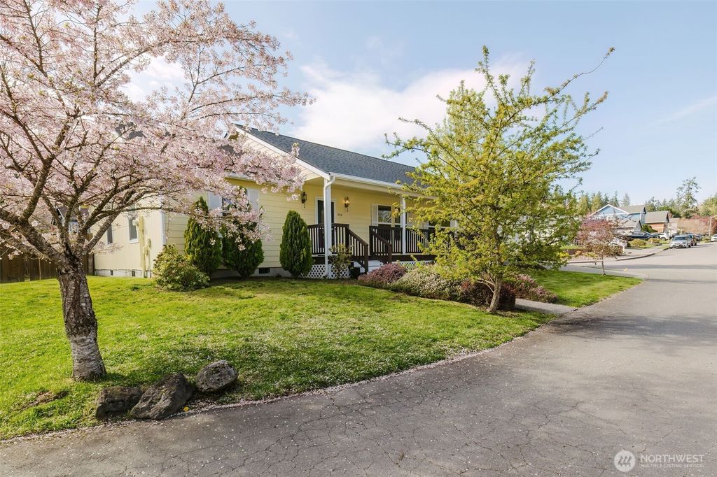 Photo of 330 Flower Meadows Street, Port Orchard, WA 98366 (MLS # 2503818)